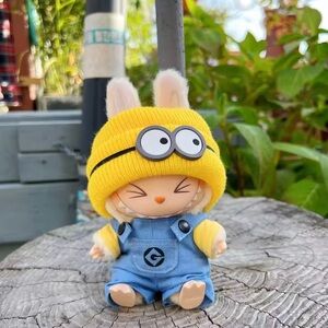 Total 2! Outfit for Labubu doll